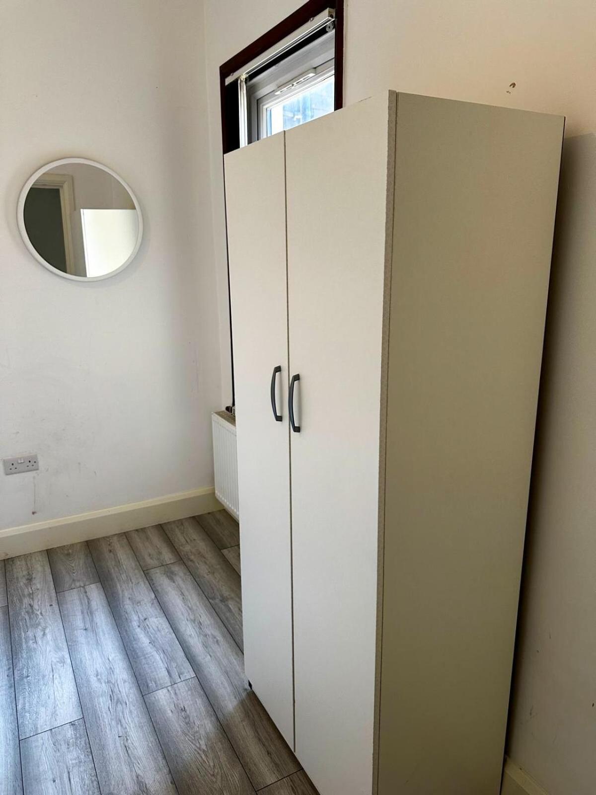 Stylish 3-bedroom * Southall
